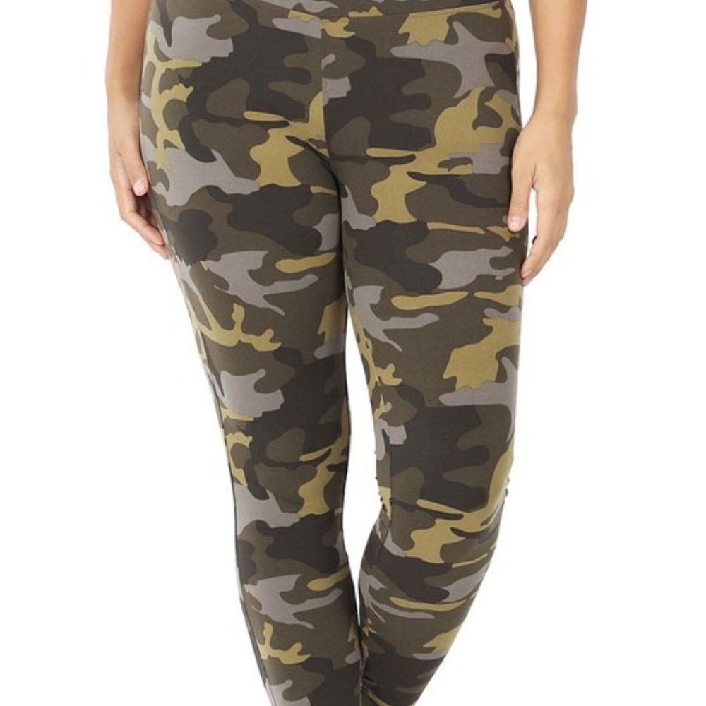 PLUS SIZE LADIES CAMO LEGGINGS